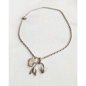 Uno De 50 Delicate Silver Plated Arrow And Full Love Heart Chain Necklace